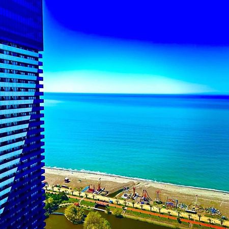 Delux Sea View Aparthotel In Orbi City Batumi Exterior foto